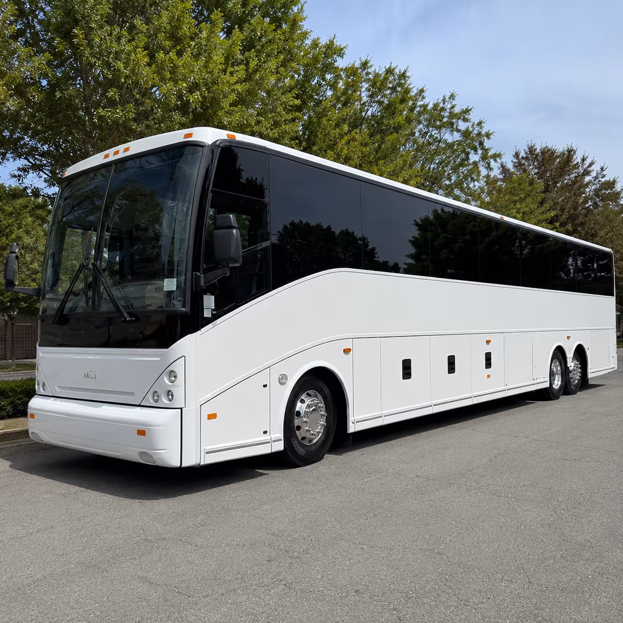 corporate airport shuttles from folsom s business parks