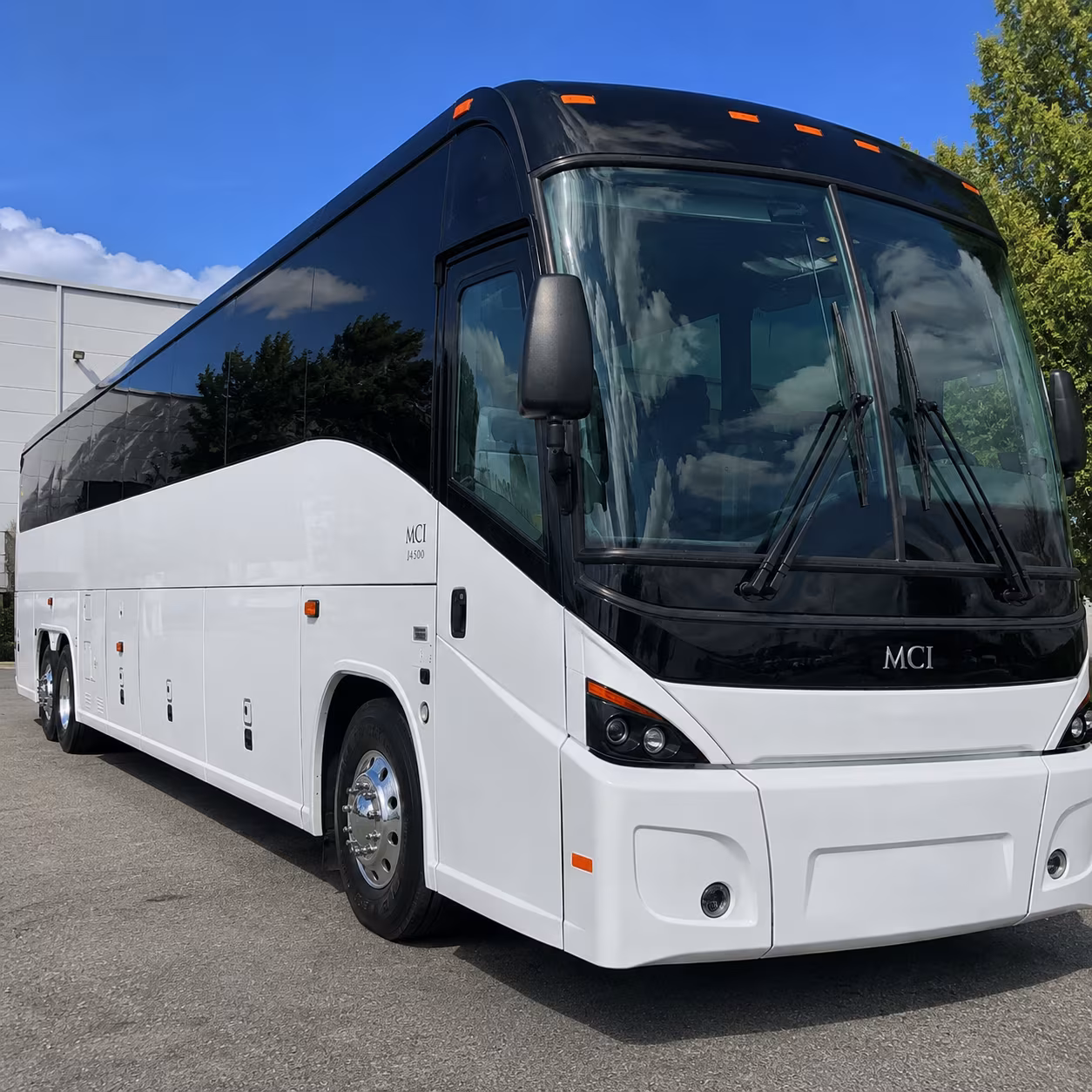daily commuter shuttles along the us 50 corridor